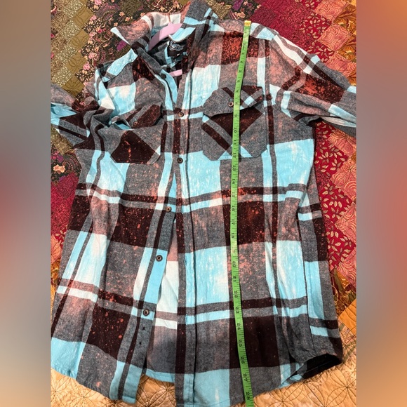 Angry Minnow clothing co size Medium bell sleeve shirt - Picture 5 of 9